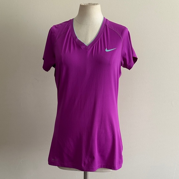 Nike Pro Combat Dri-Fit Short Sleeve Shirt Fitted V-Neck Purple Women’s Size L - Picture 2 of 6